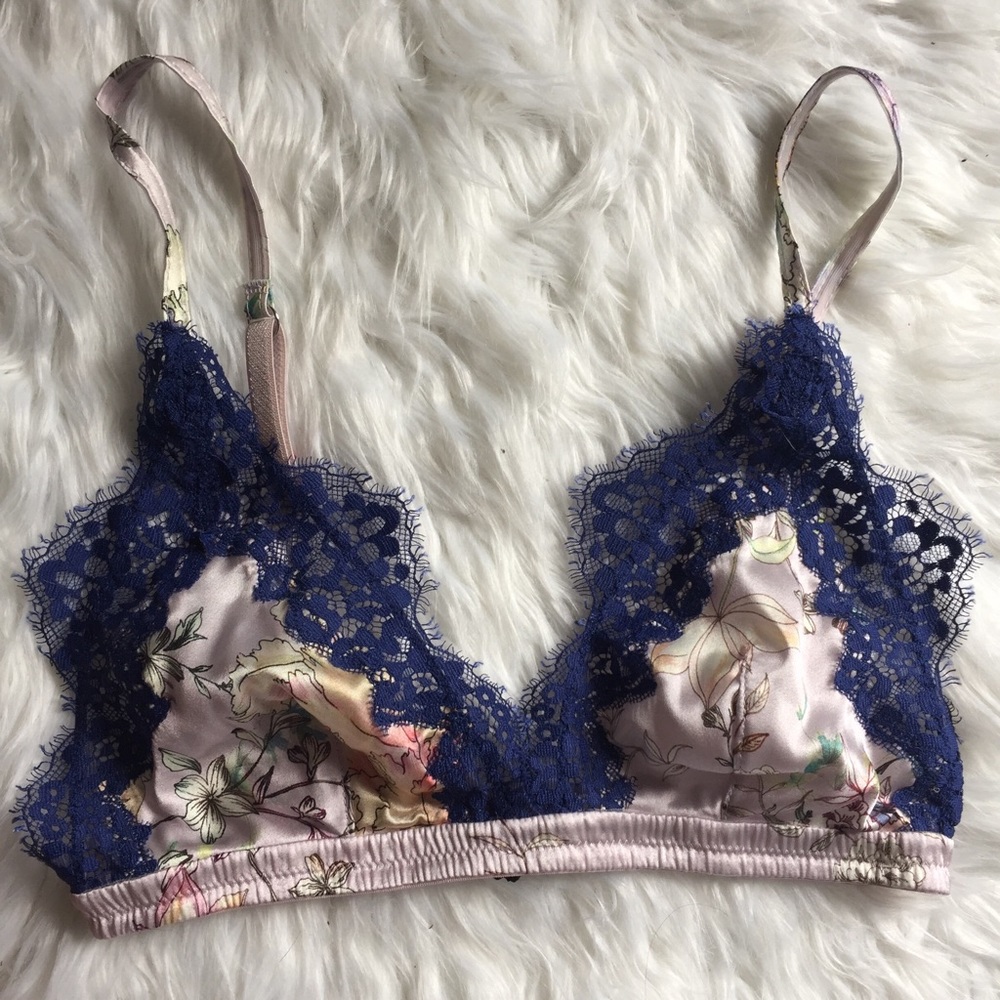Valery Blue Floral Silk Bralette - Picture 5 of 7
