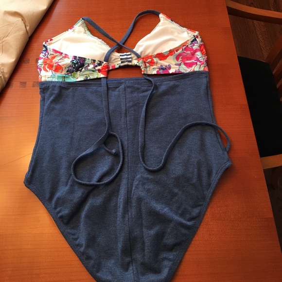 Splendid One Piece Cutout Swimsuit - Picture 5 of 5