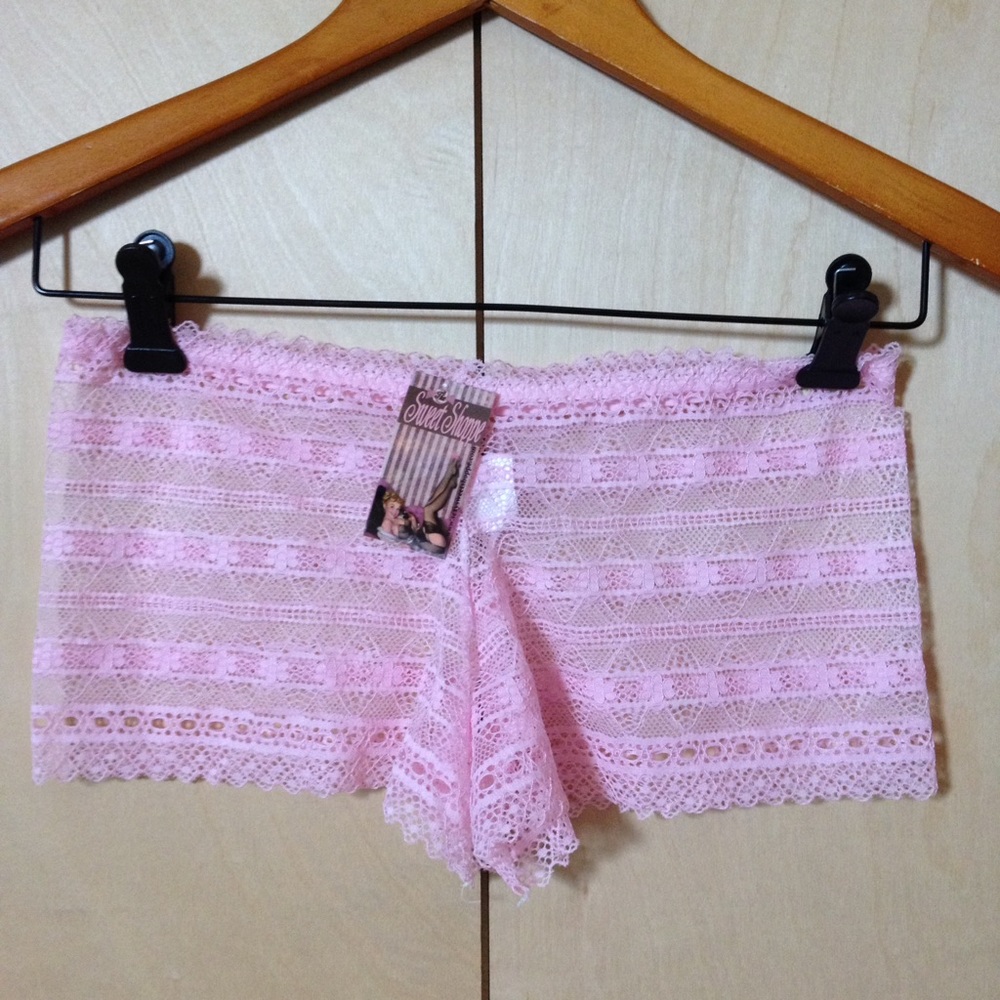 NWT pink lace underwear Sweet Shoppe size L