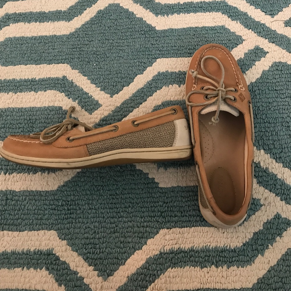 Size 7.5 Sperry