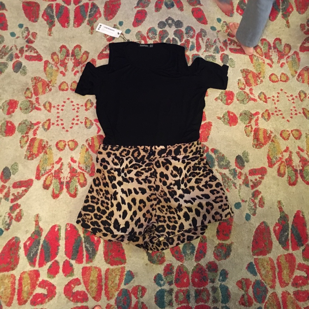 Leopard shorts