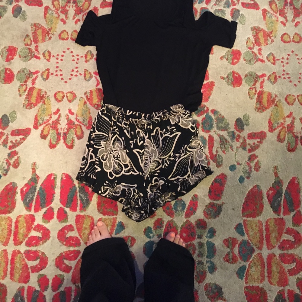 Ruffle hem shorts