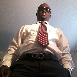 Meet your Posher, Guyto