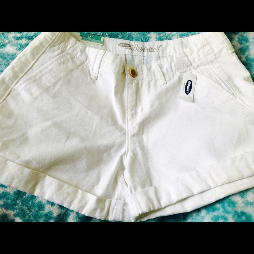 Summer Bright White Shorts -NWT