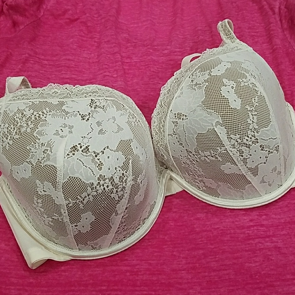 White lace bra with tan underlay