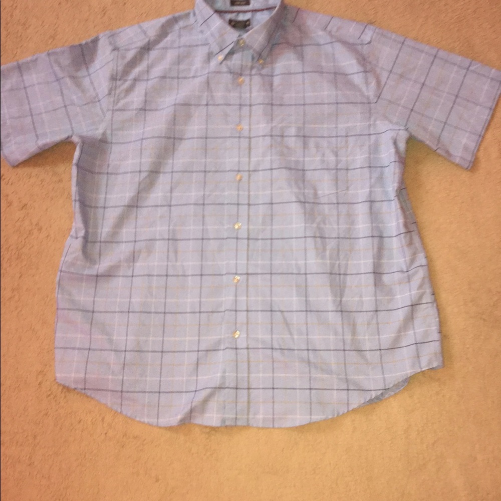Men's St. John's Bay Shirt.  Size XL