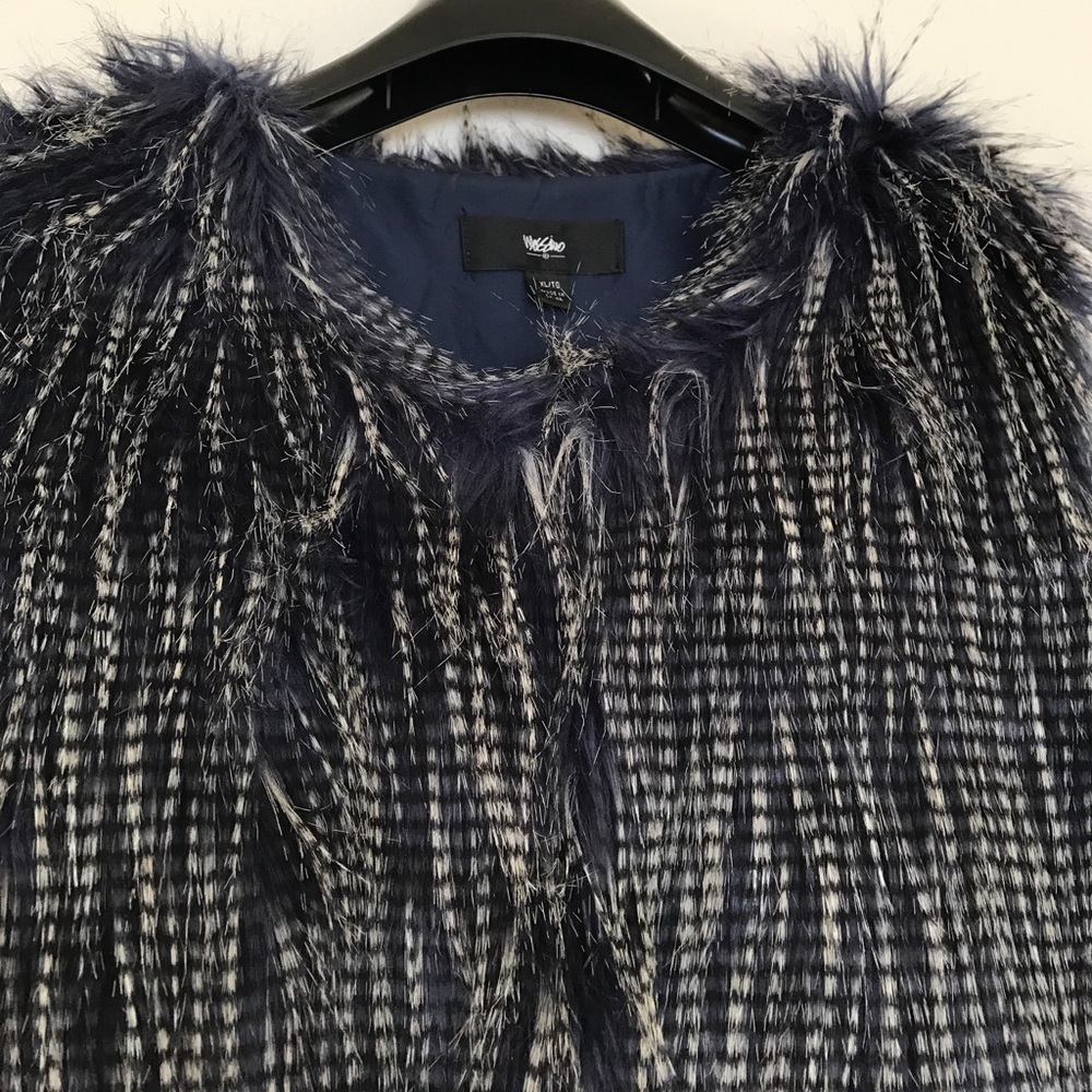 Faux fur black, navy, cream vest