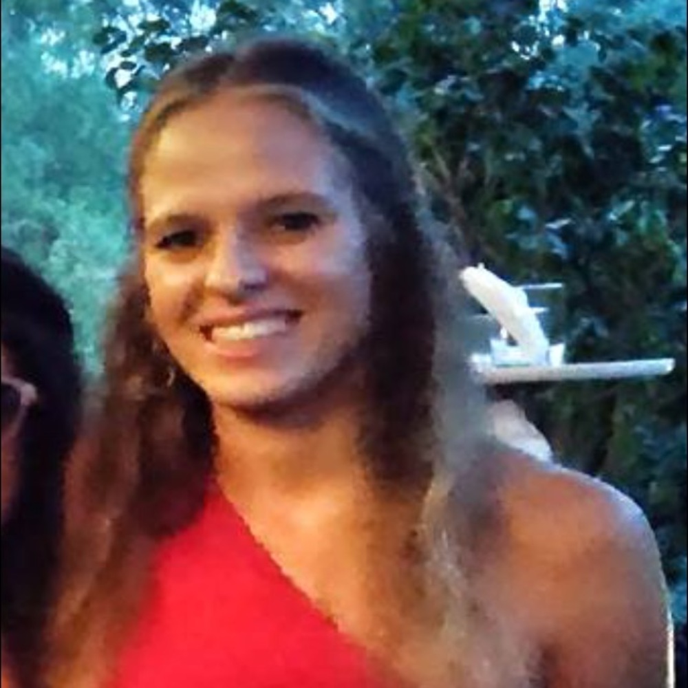 Meet your Posher, Stephanie