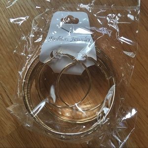 🆕 Gold Loop Earrings and Bracelet Set