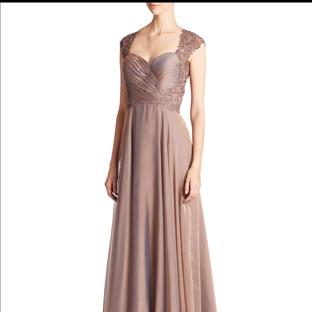 NWOT LaFemme Full-Length Embroidered Lace Gown