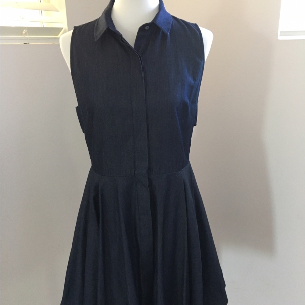 Fade To Blue light weight jean fabric shirt dress