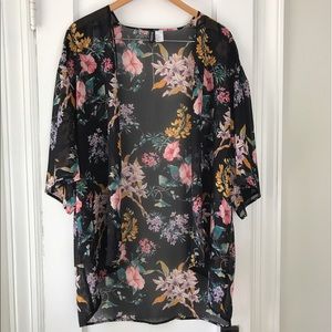 Dark floral swim cover / kimono