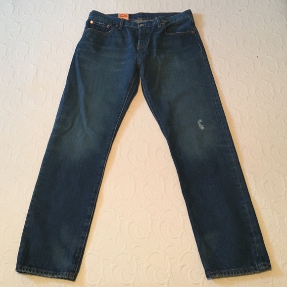 Trendy LEVIS 501 jeans! - Picture 3 of 4