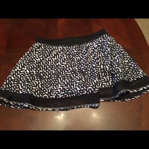 Lululemon hot times skirt size 8