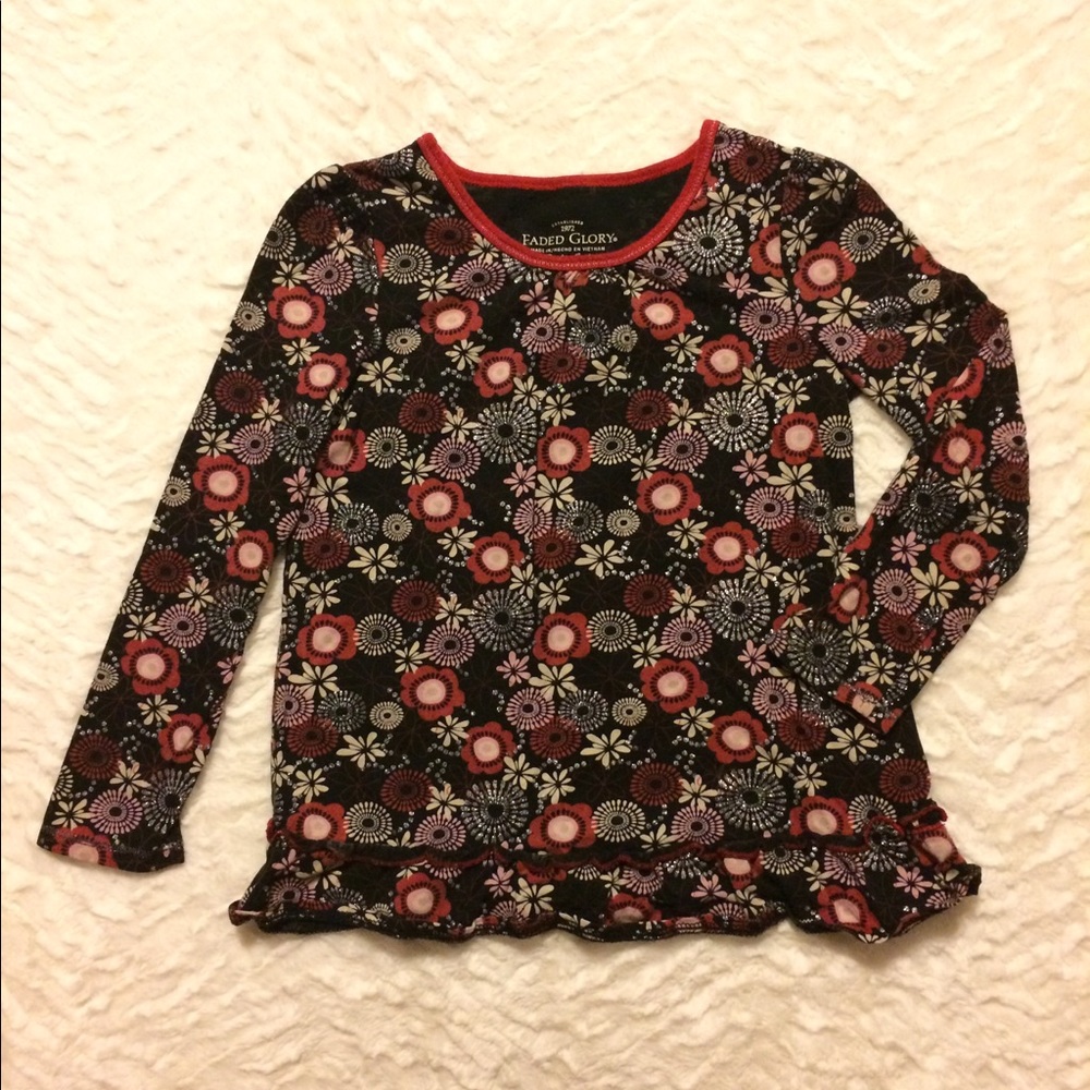 Girls Flowered Top 🍀