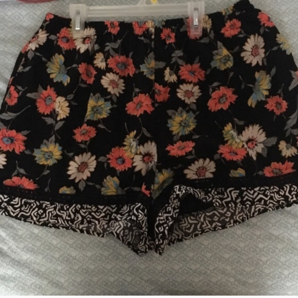 Floral Flowy Shorts