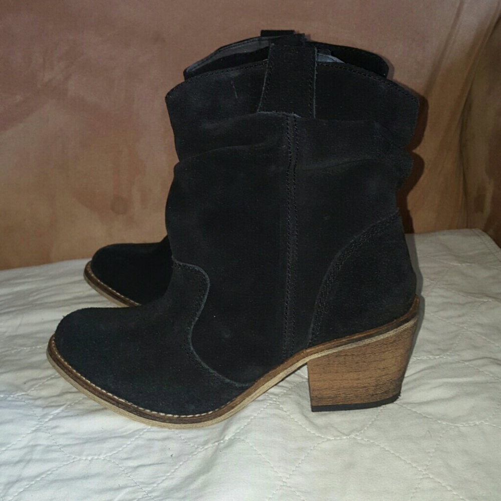🖤BLKFRI SALE🖤 Steve Madden boots