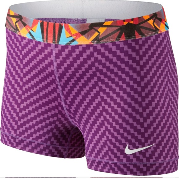 nike zig zag shorts