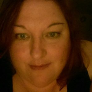 Meet your Posher, Lora