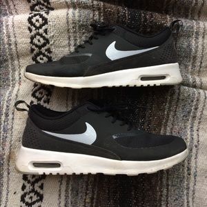 Nike Air Max Theas