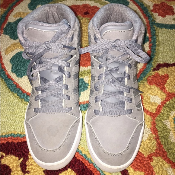 ""SOLD"" ADIDAS HIGH TOPS - Picture 2 of 4