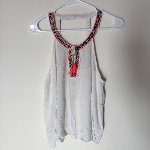 Tops - ⚡️FLASH SALE⚡️ Adorable summer top