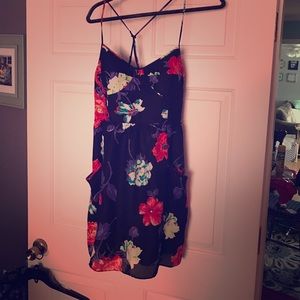 Large like new American eagle floral dress!