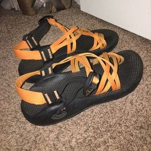 chacos