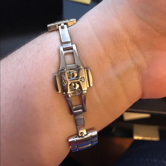 Michael Kors Watch - Picture 2 of 8