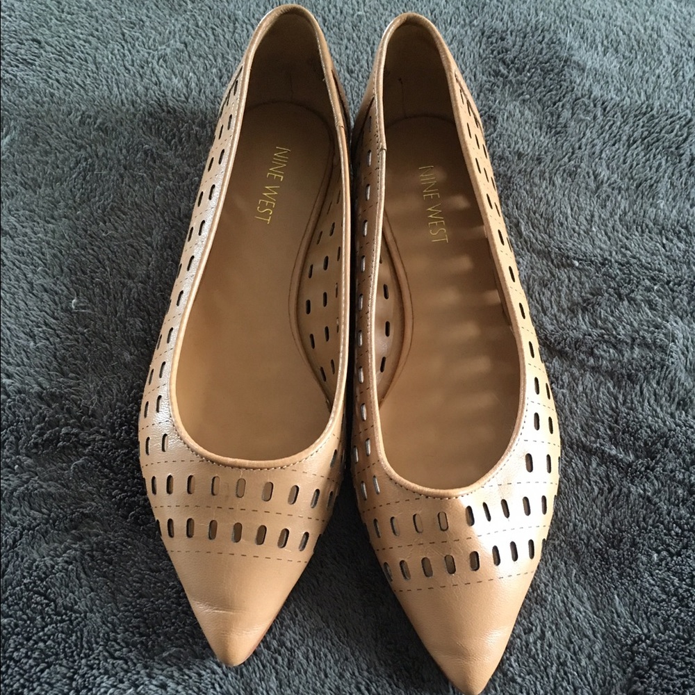 Tan Nine West flats