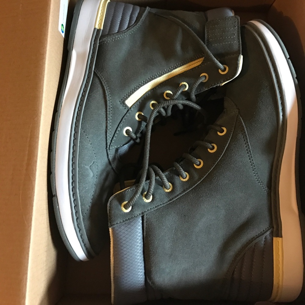 Puma mid top boots