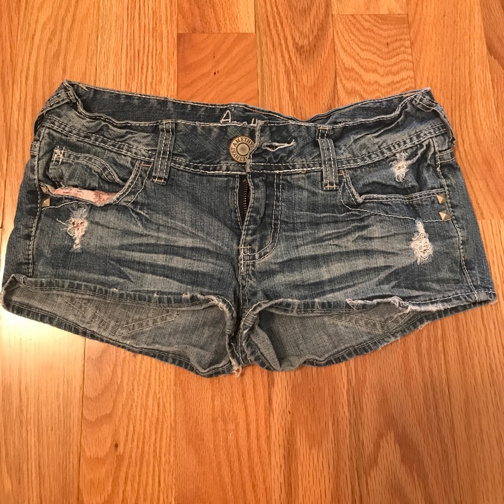 Distressed jean shorts