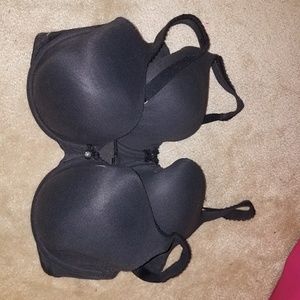 Black body by Victoria's secret bras 38DDD