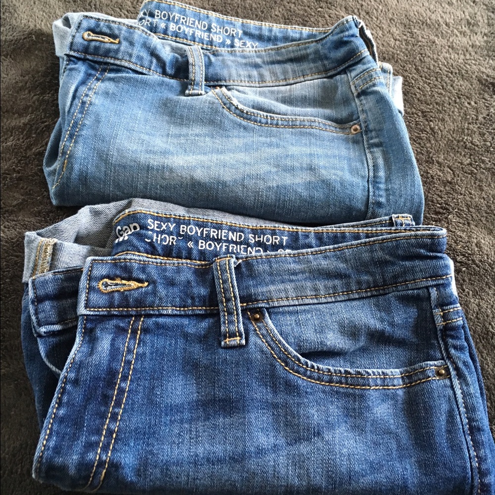 2 pair of gap boyfriend shorts