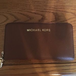 Michael Kors wallet