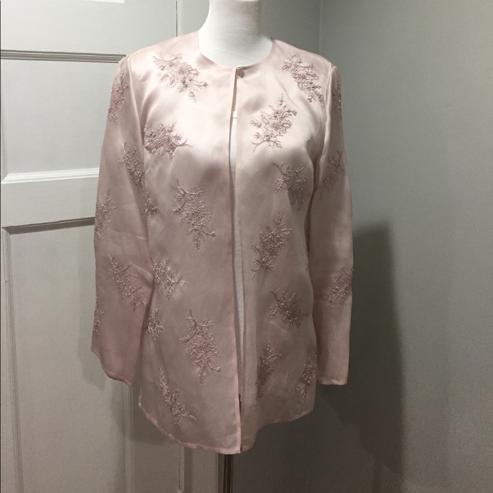 ELEGANT pale pink Talbot overlay/blouse