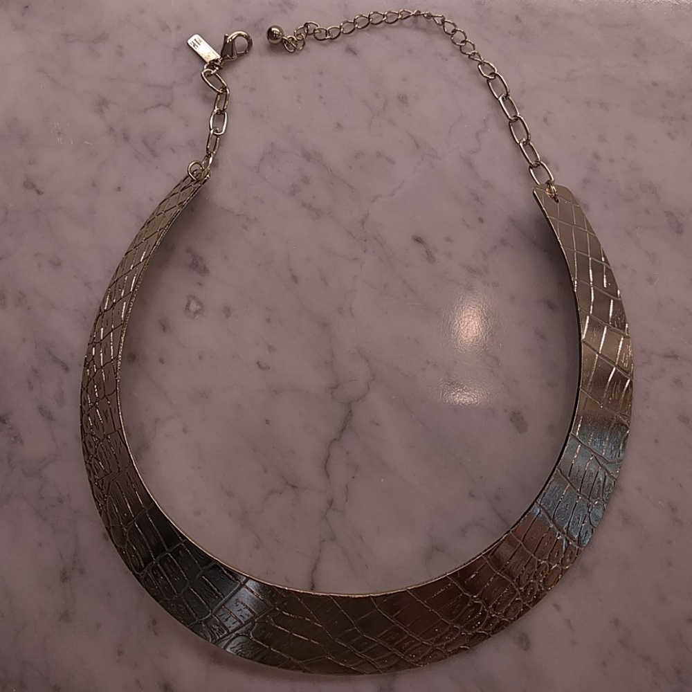 Cute Gold necklace