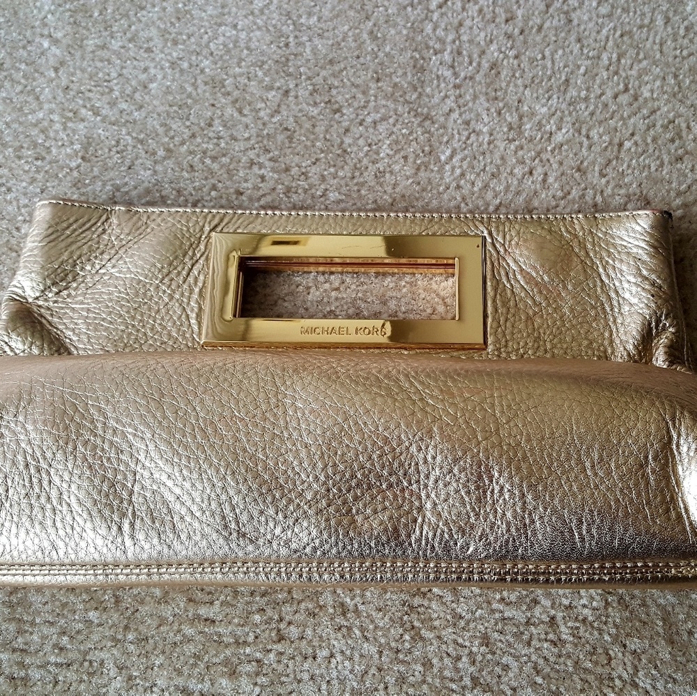 Michael Kors Beautiful Gold Clutch