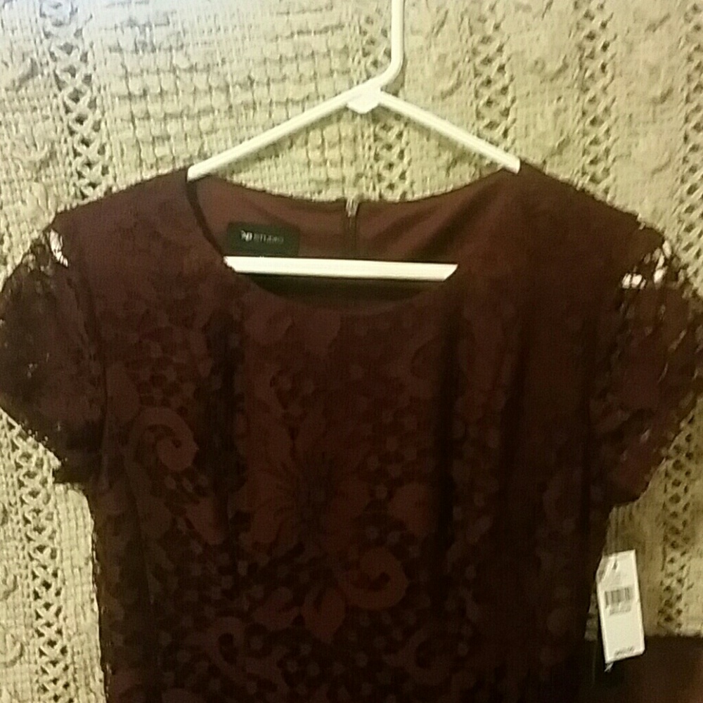 Dress - Picture 2 of 2