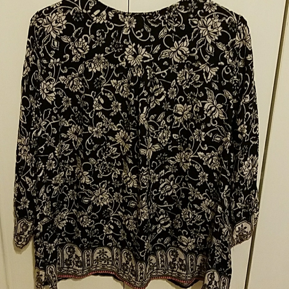 Blouse - Picture 3 of 3