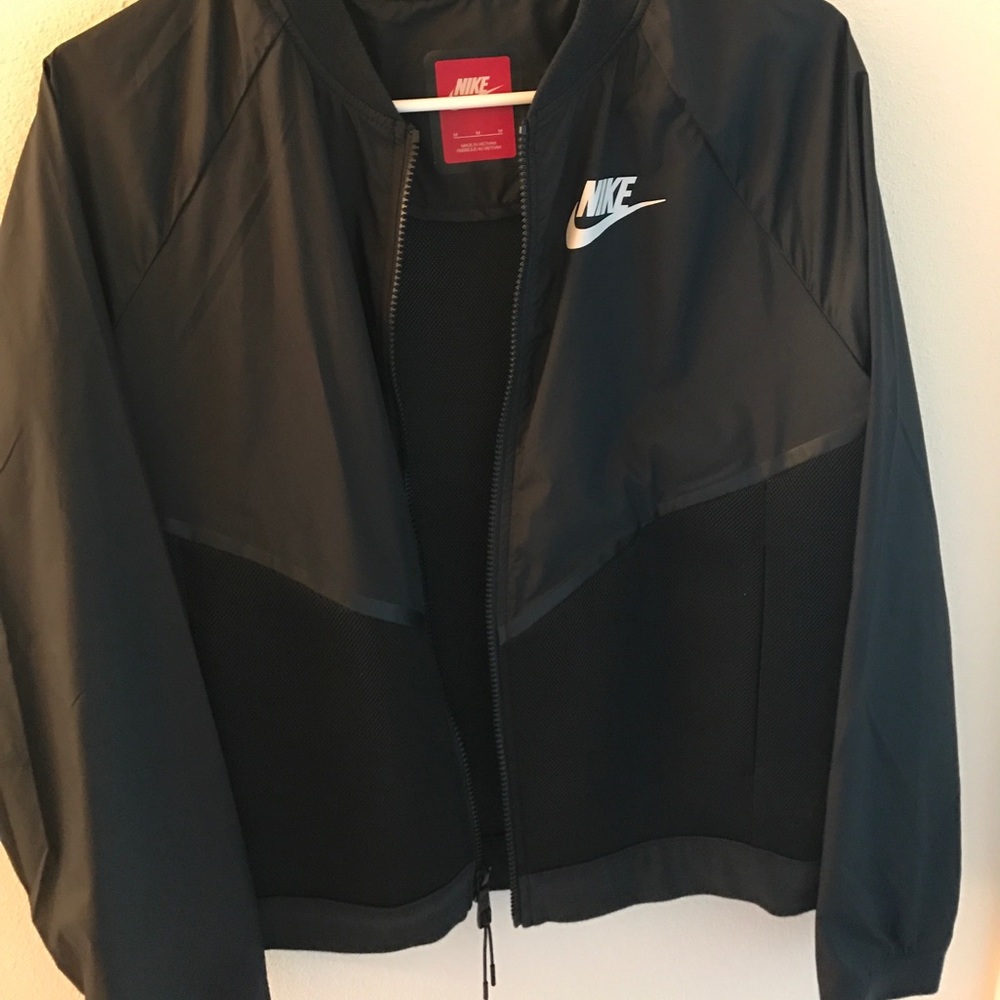 Nike bomber jacket