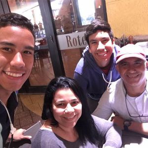 Meet your Posher, Diego