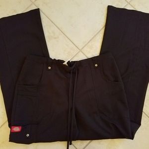 Very nice black scrub pants