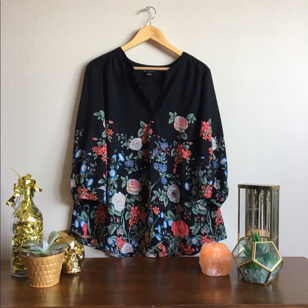 Plus size floral blouse