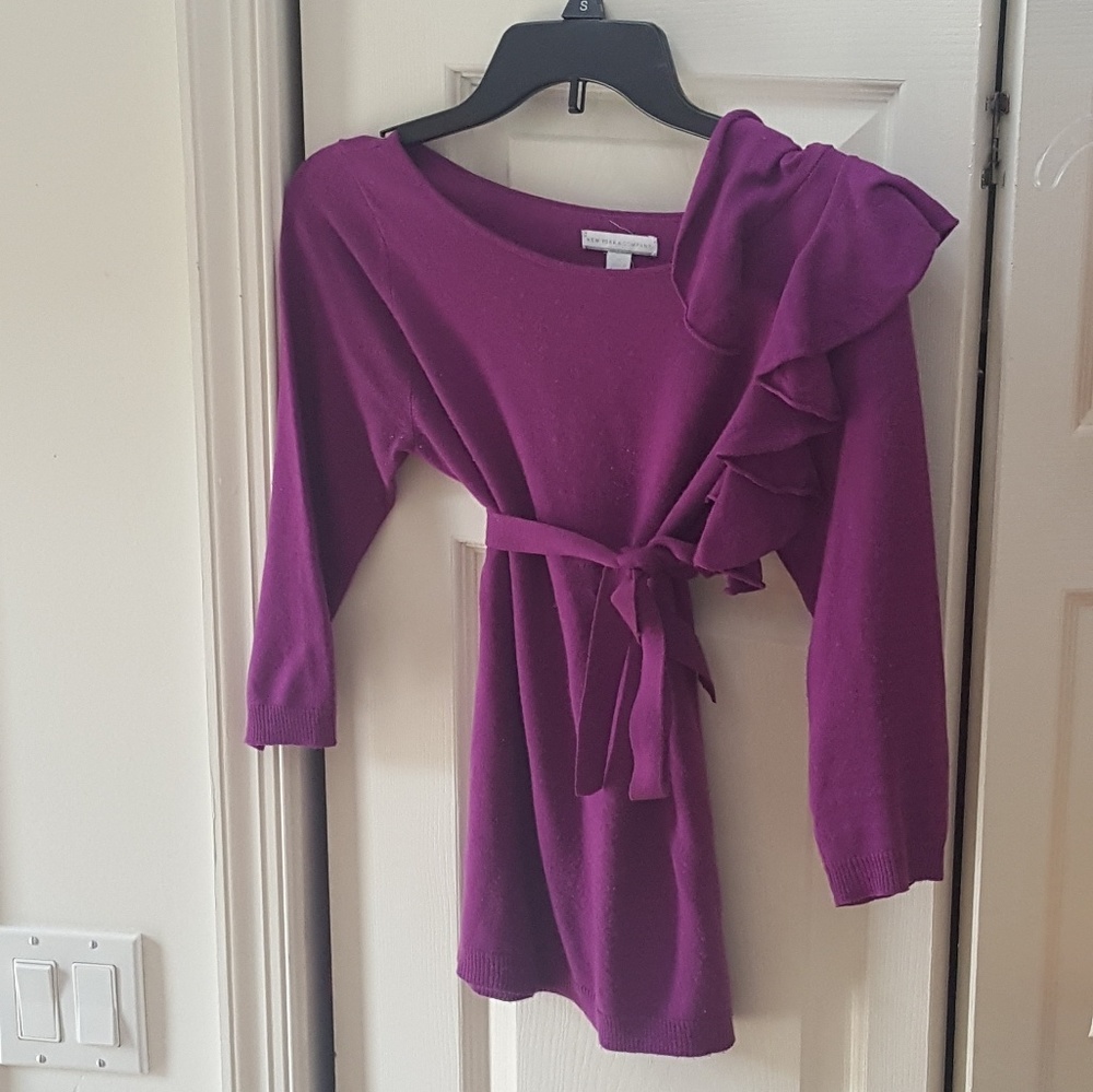 Ruffle 3/4 length top