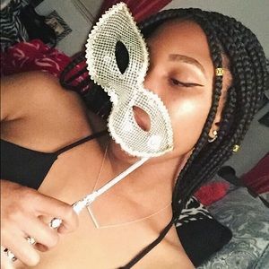 Meet your Posher, Paige