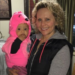 Meet your Posher, Yvette