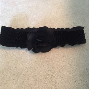 Velvet black high waist belt with flower addition