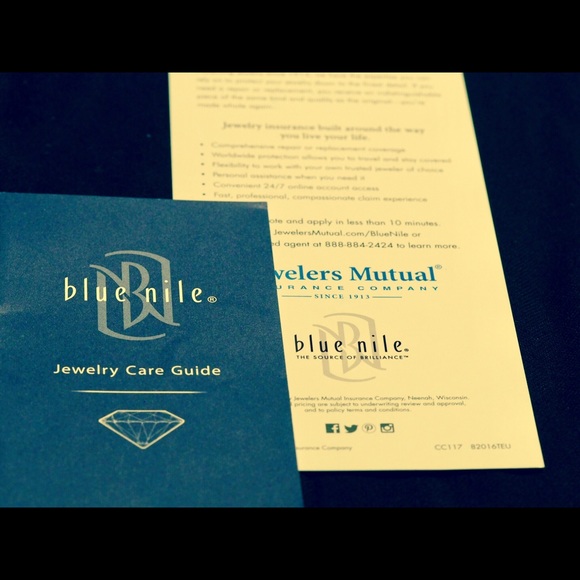 💯Authentic Blue Nile silver earrings - Picture 4 of 5