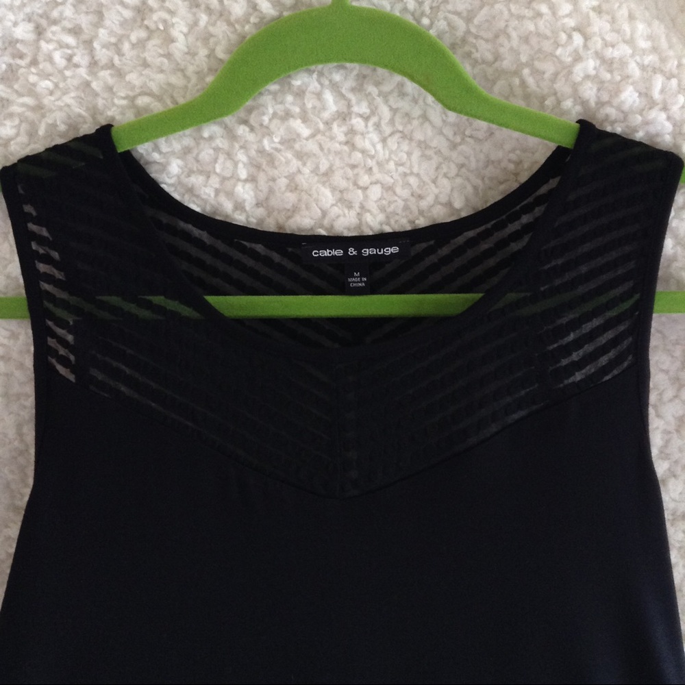 Cable & Gauge tank top (NWOT)